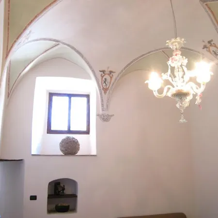 Palazzo Montani